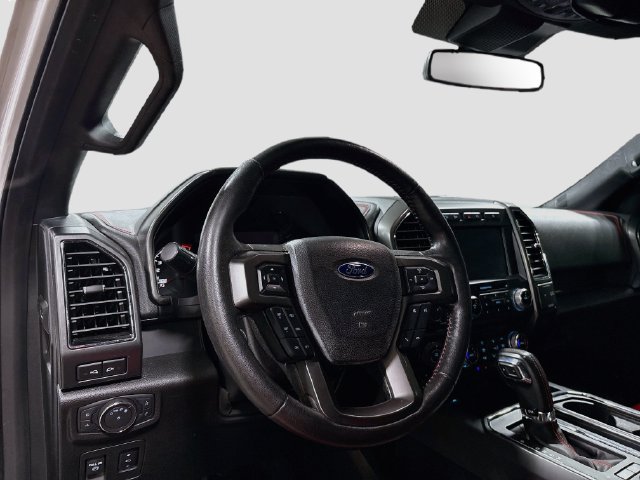 Used 2018 Ford F150 Lariat w/ Equipment Group 502A Luxury AWD/4WD image 11