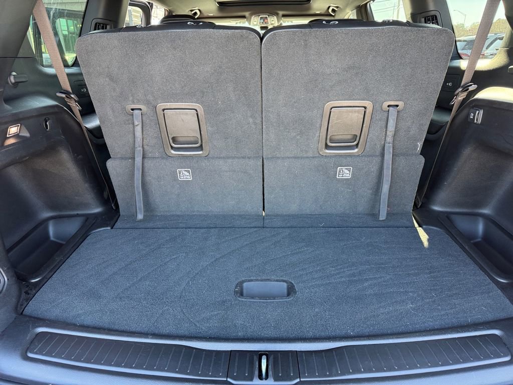 Used 2025 Jeep Grand Cherokee L Limited w/ Luxury Tech Group II image 25