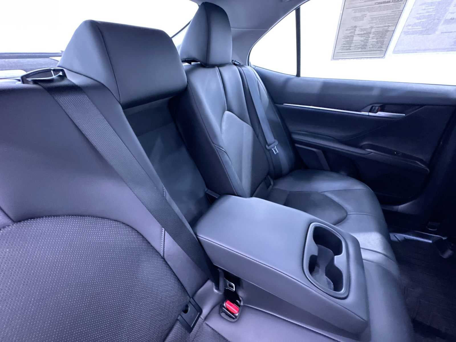 Used 2024 Toyota Camry XLE FWD image 38