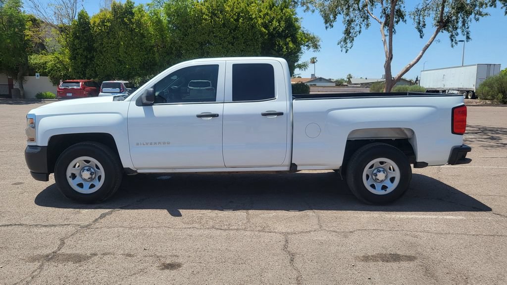Used 2017 Chevrolet Silverado 1500 W/T w/ Trailering Package RWD image 7