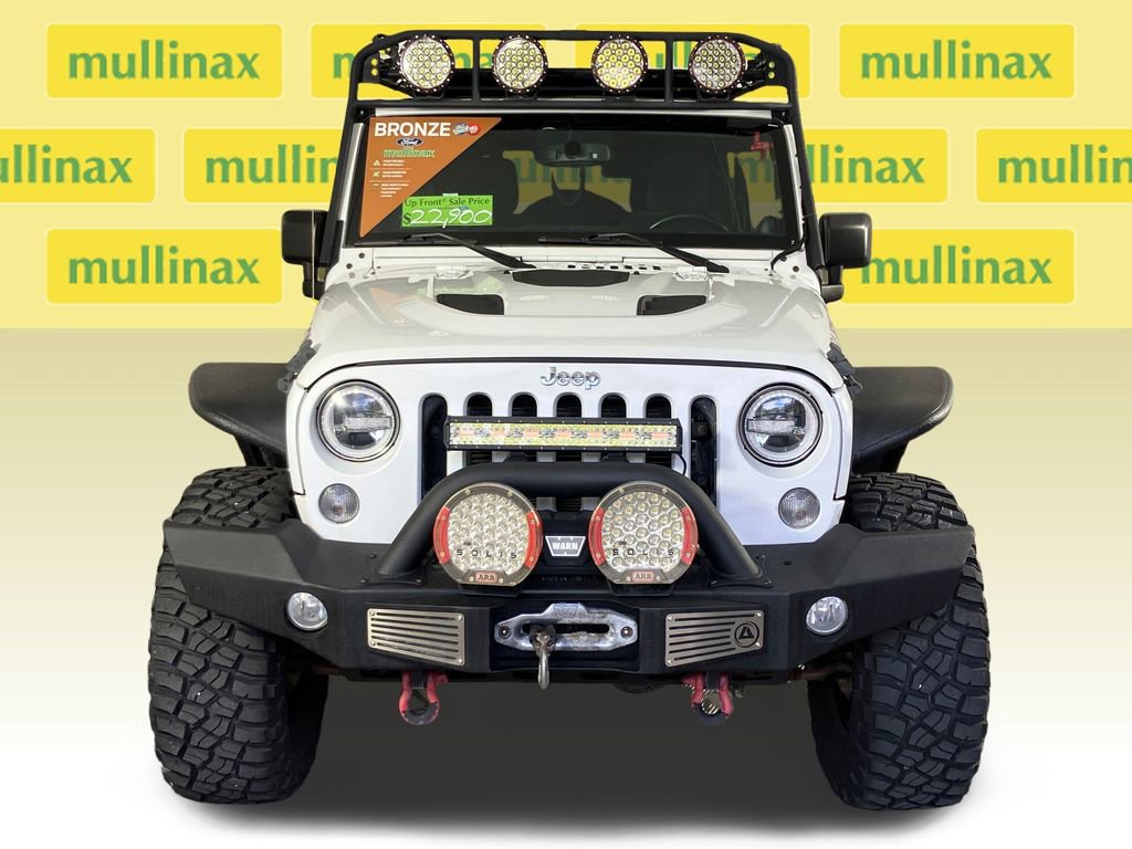 Used 2014 Jeep Wrangler Unlimited Rubicon w/ Connectivity Group image 15