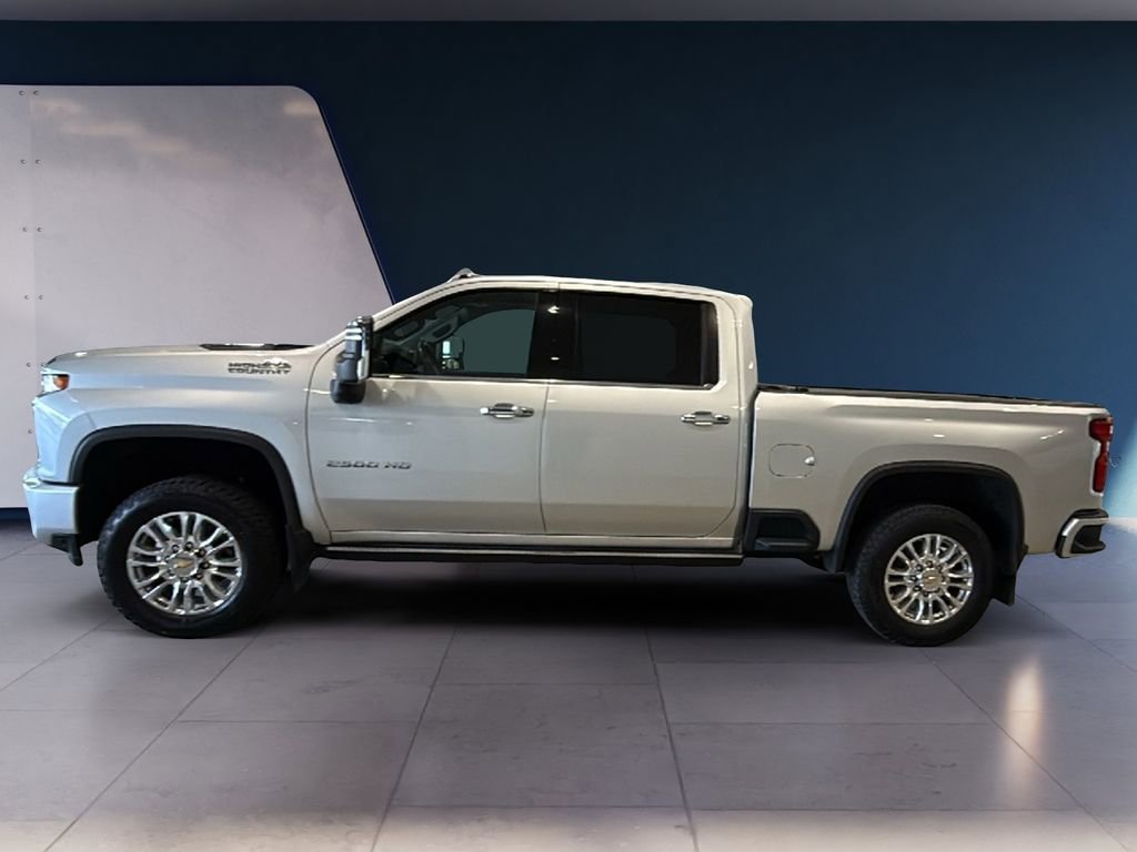 Used 2023 Chevrolet Silverado 2500 High Country w/ Z71 Off-Road Package AWD/4WD image 4