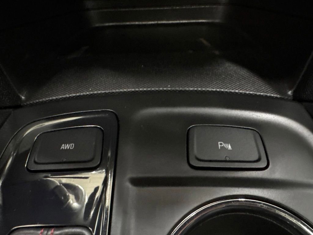 Used 2024 Chevrolet Equinox RS w/ RS Leather Package AWD/4WD image 26