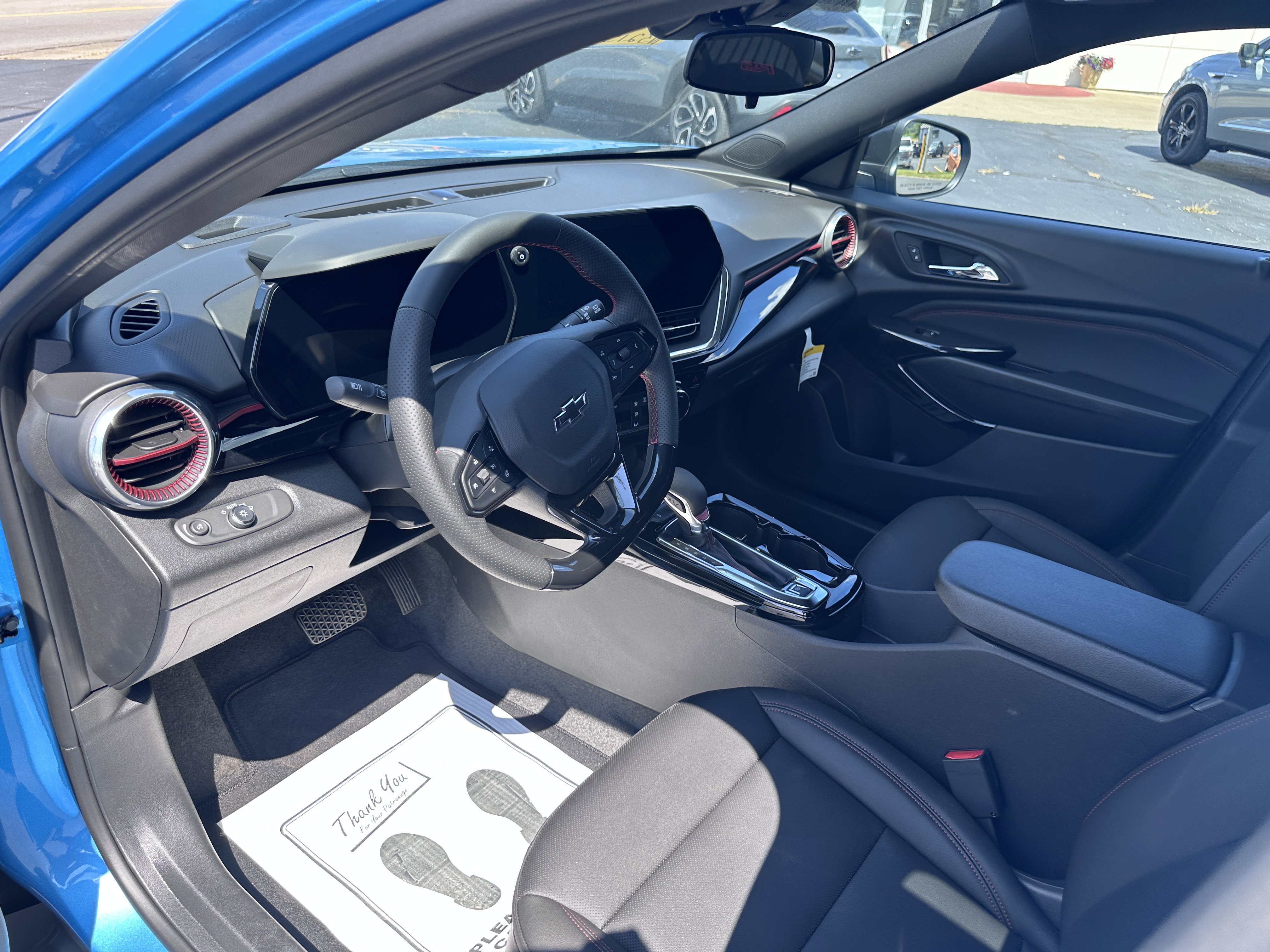 New 2025 Chevrolet Trax RS w/ Driver Confidence Package image 14