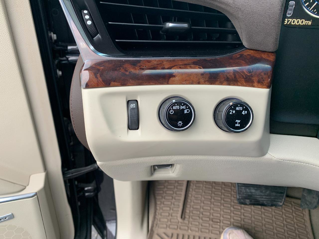Used 2015 Cadillac Escalade ESV Premium image 15