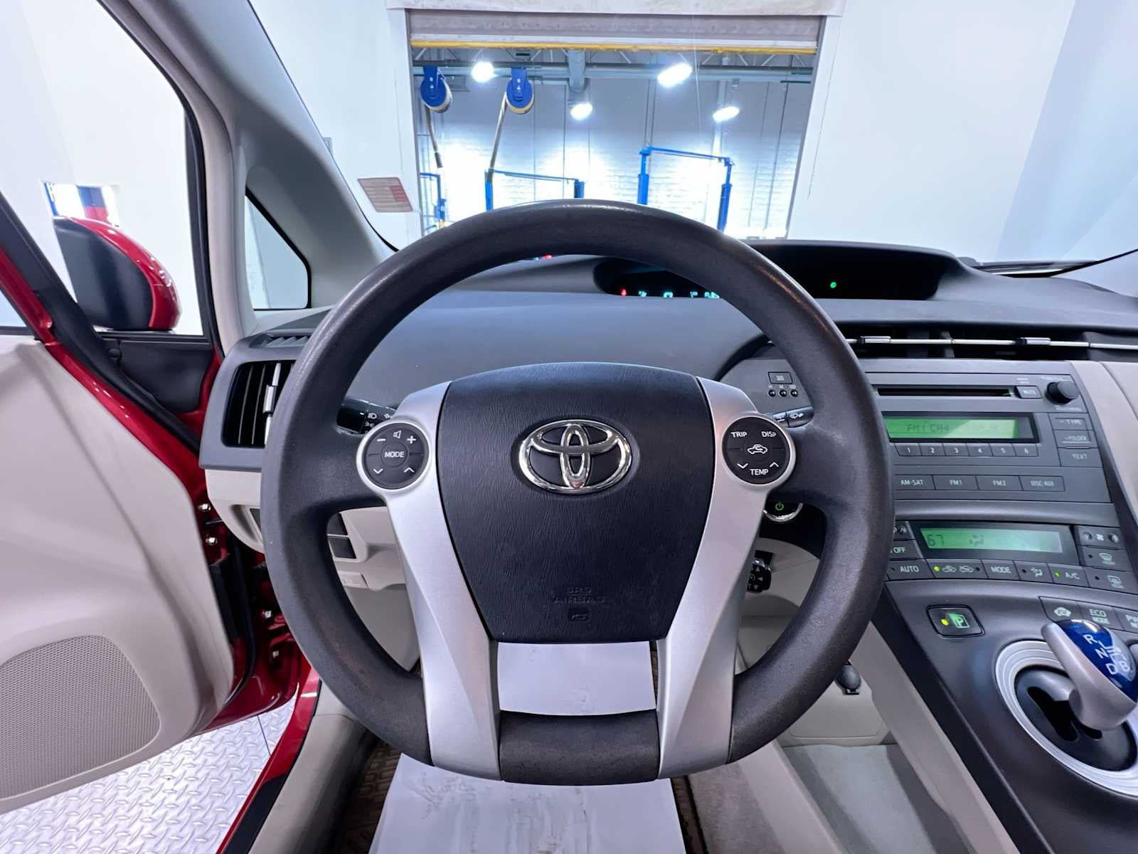 Used 2010 Toyota Prius Two FWD image 15