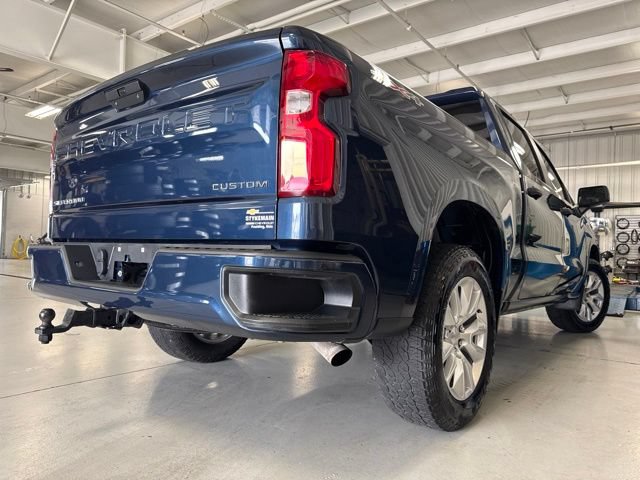Used 2021 Chevrolet Silverado 1500 Custom AWD/4WD image 14