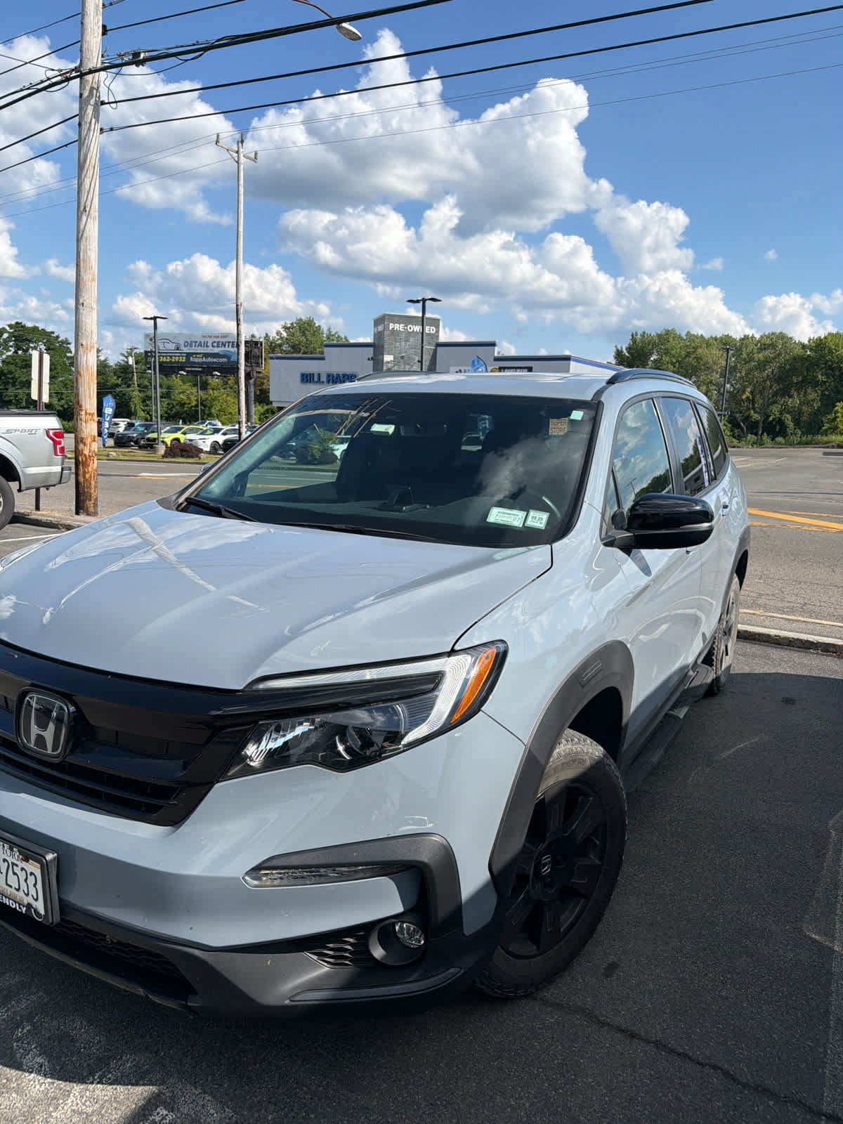 Used 2022 Honda Pilot TrailSport image 2