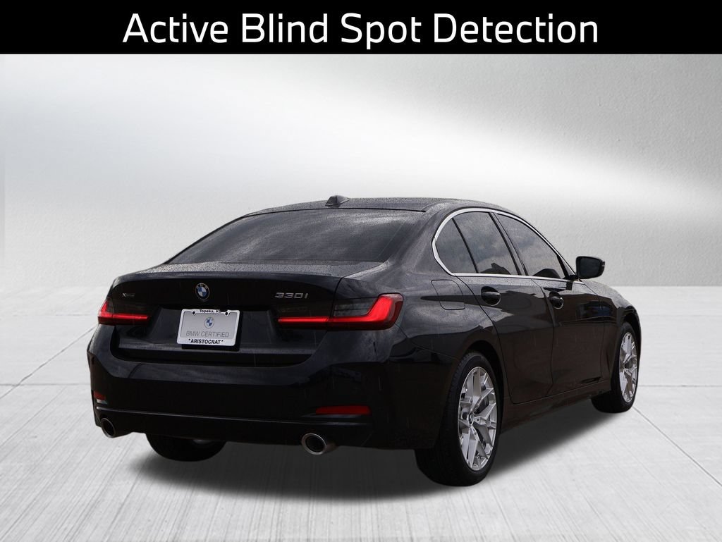 Certified 2025 BMW 330i xDrive Sedan w/ Premium Package AWD/4WD image 9
