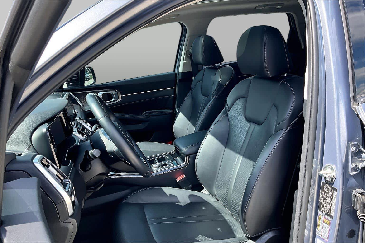 Certified 2023 Kia Sorento SX AWD/4WD image 8