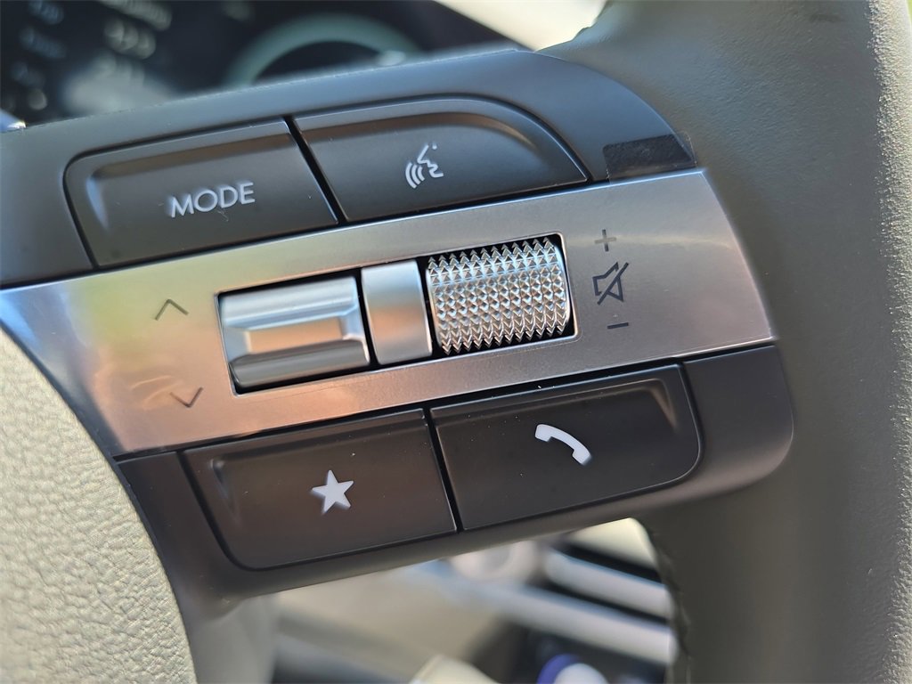 New 2025 Hyundai Tucson Limited image 26