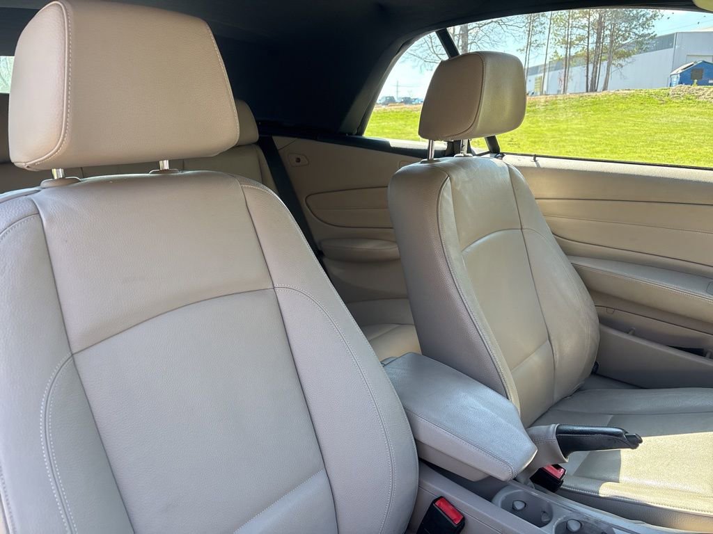 Used 2012 BMW 128i Convertible image 9