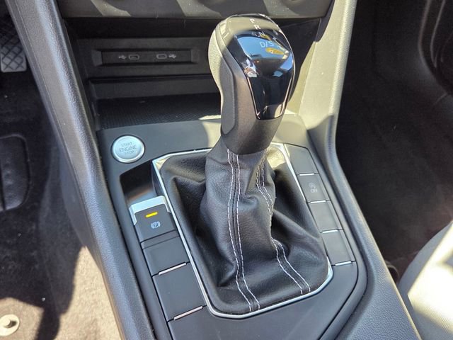 Used 2022 Volkswagen Taos S image 27