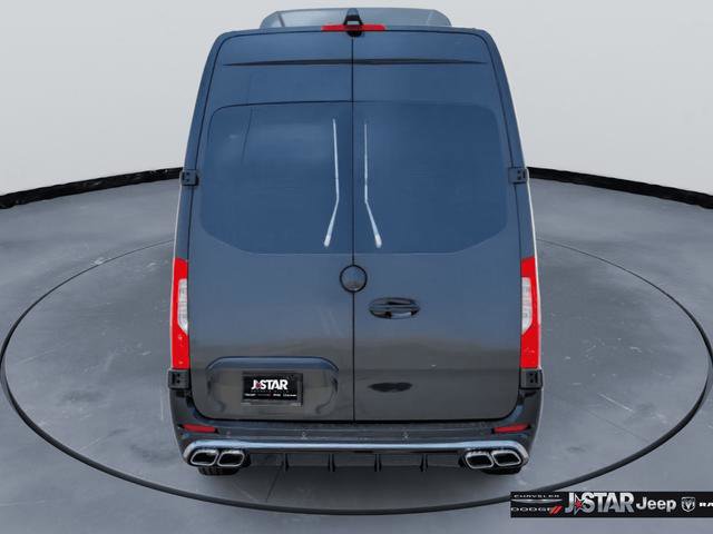 Used 2024 Mercedes-Benz Sprinter 2500 image 6