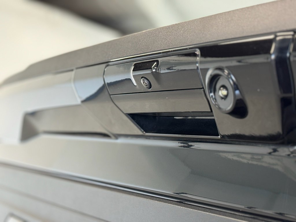 Used 2022 Ford F150 Raptor w/ Equipment Group 801A High image 39