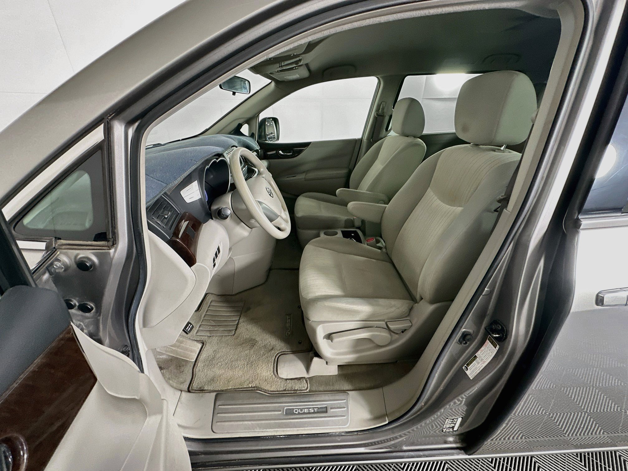 Used 2012 Nissan Quest S w/ Value Cargo Pkg FWD image 13