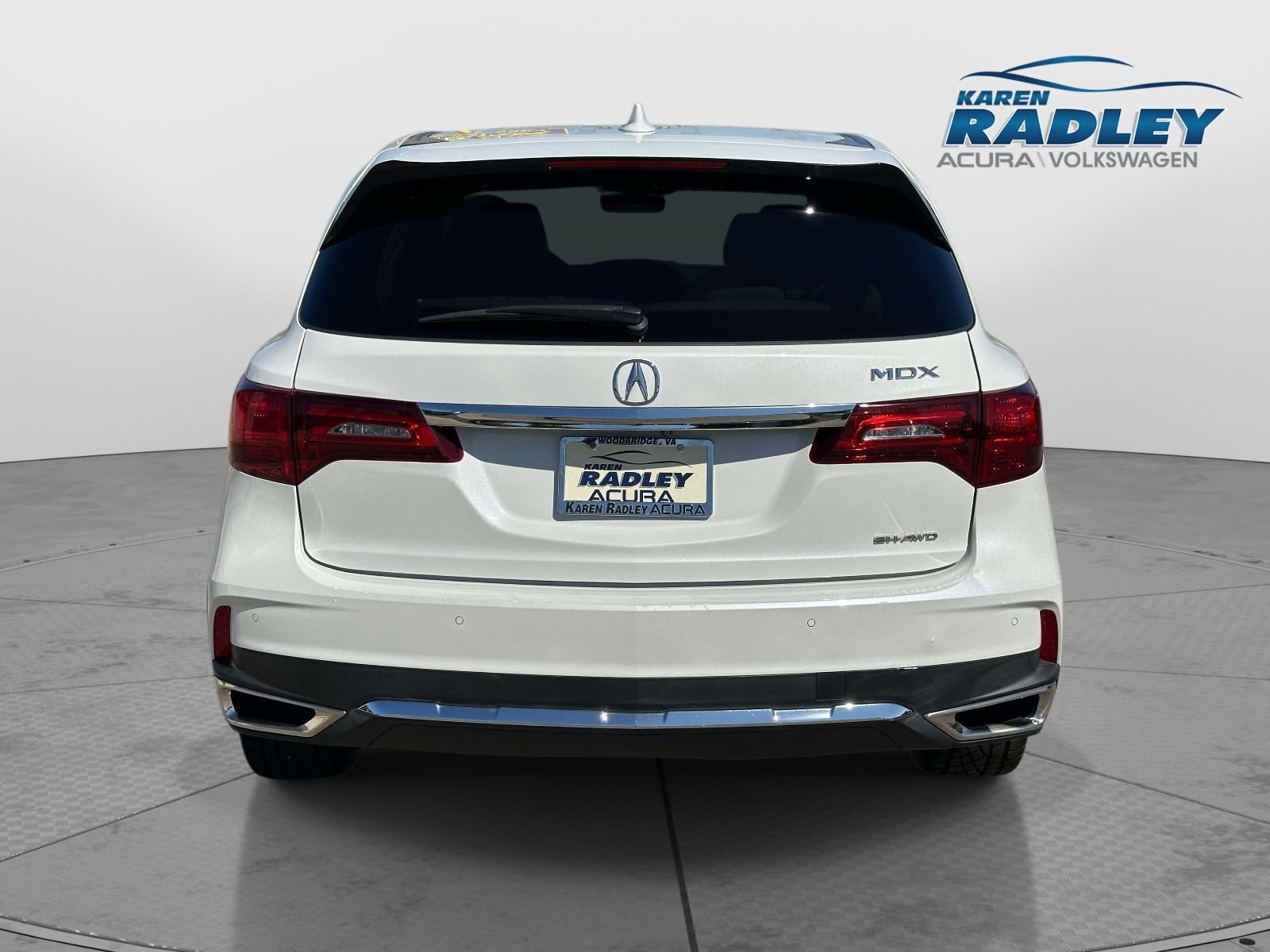 Certified 2020 Acura MDX w/ Technology Package AWD/4WD image 3
