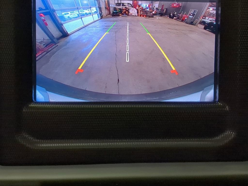 Used 2023 Jeep Wrangler Sport S image 13