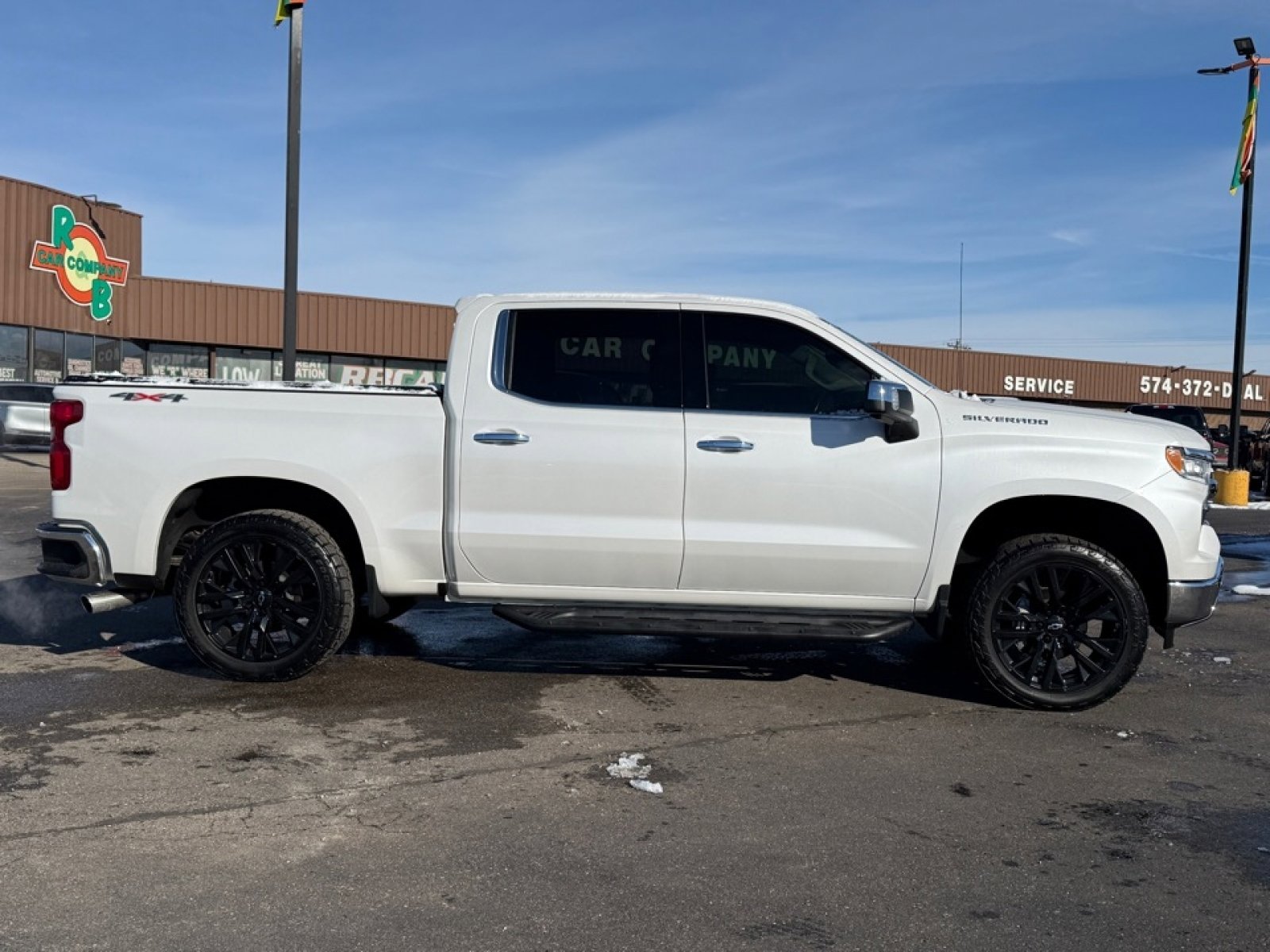 Used 2022 Chevrolet Silverado 1500 LTZ w/ Technology Package image 9