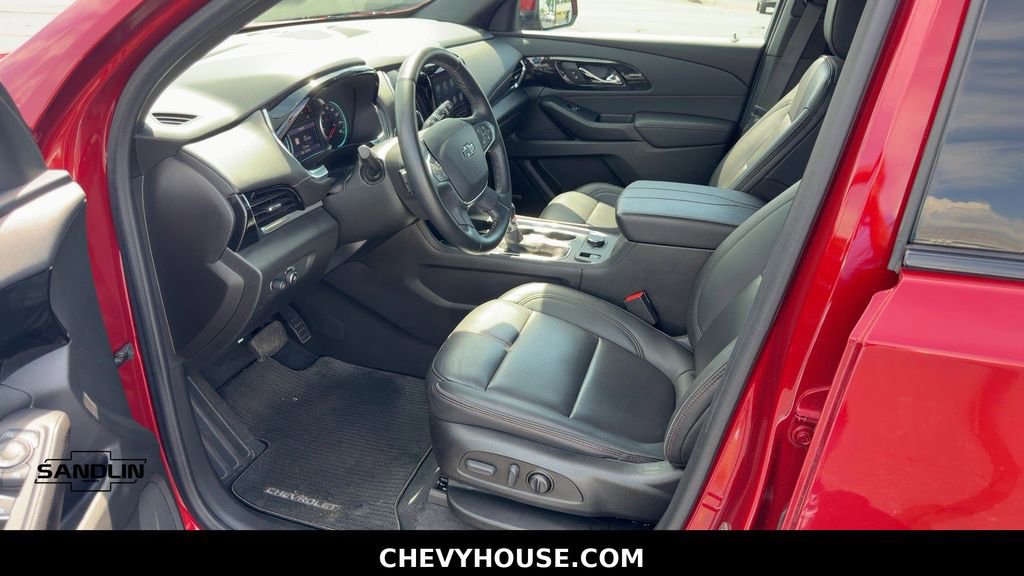Used 2023 Chevrolet Traverse RS AWD/4WD image 9