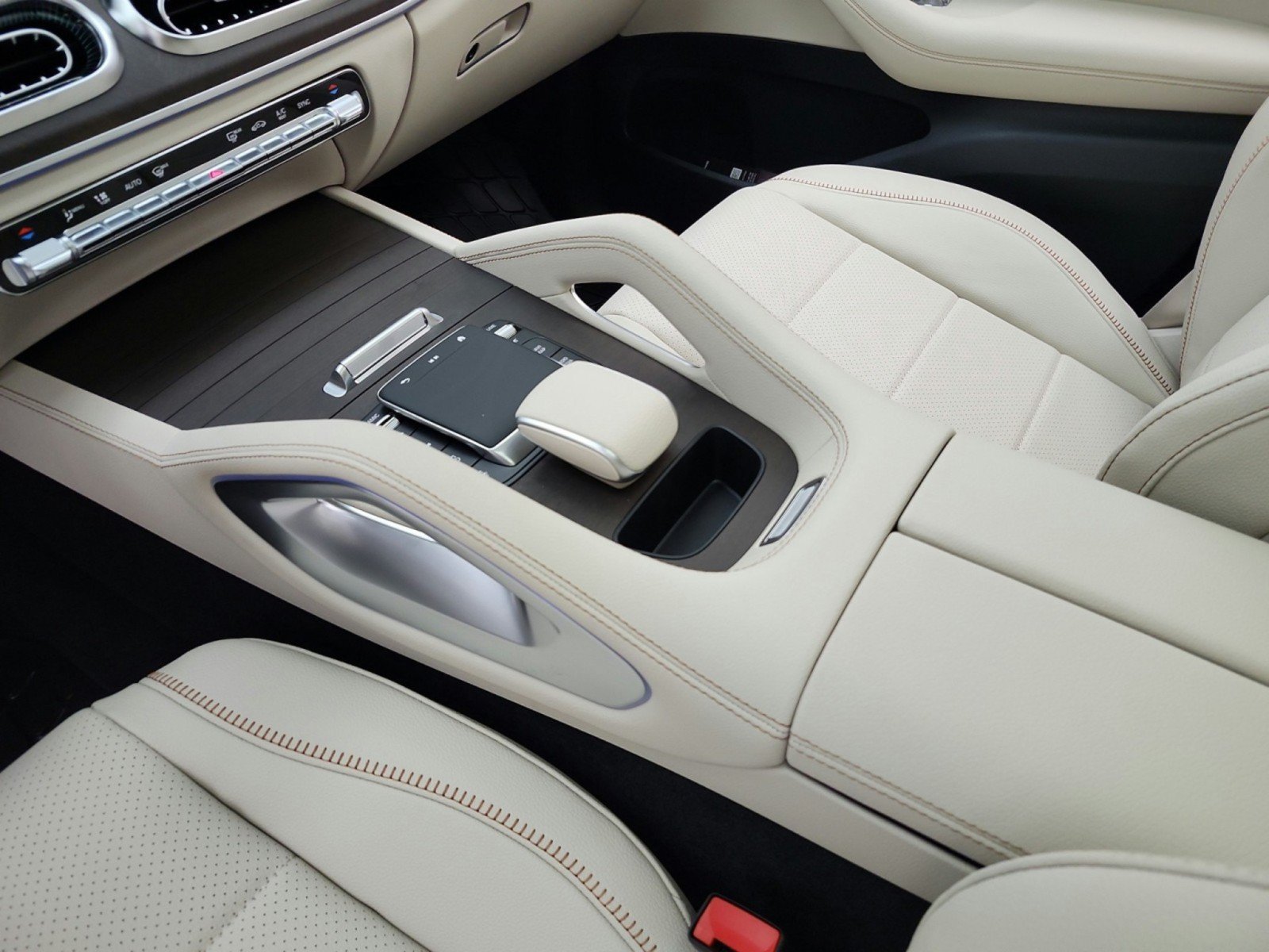 New 2027 Mercedes-Benz GLE 450 4MATIC image 10