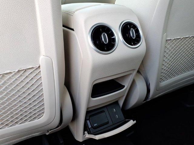 New 2026 Mercedes-Benz GLB 250 4MATIC image 19