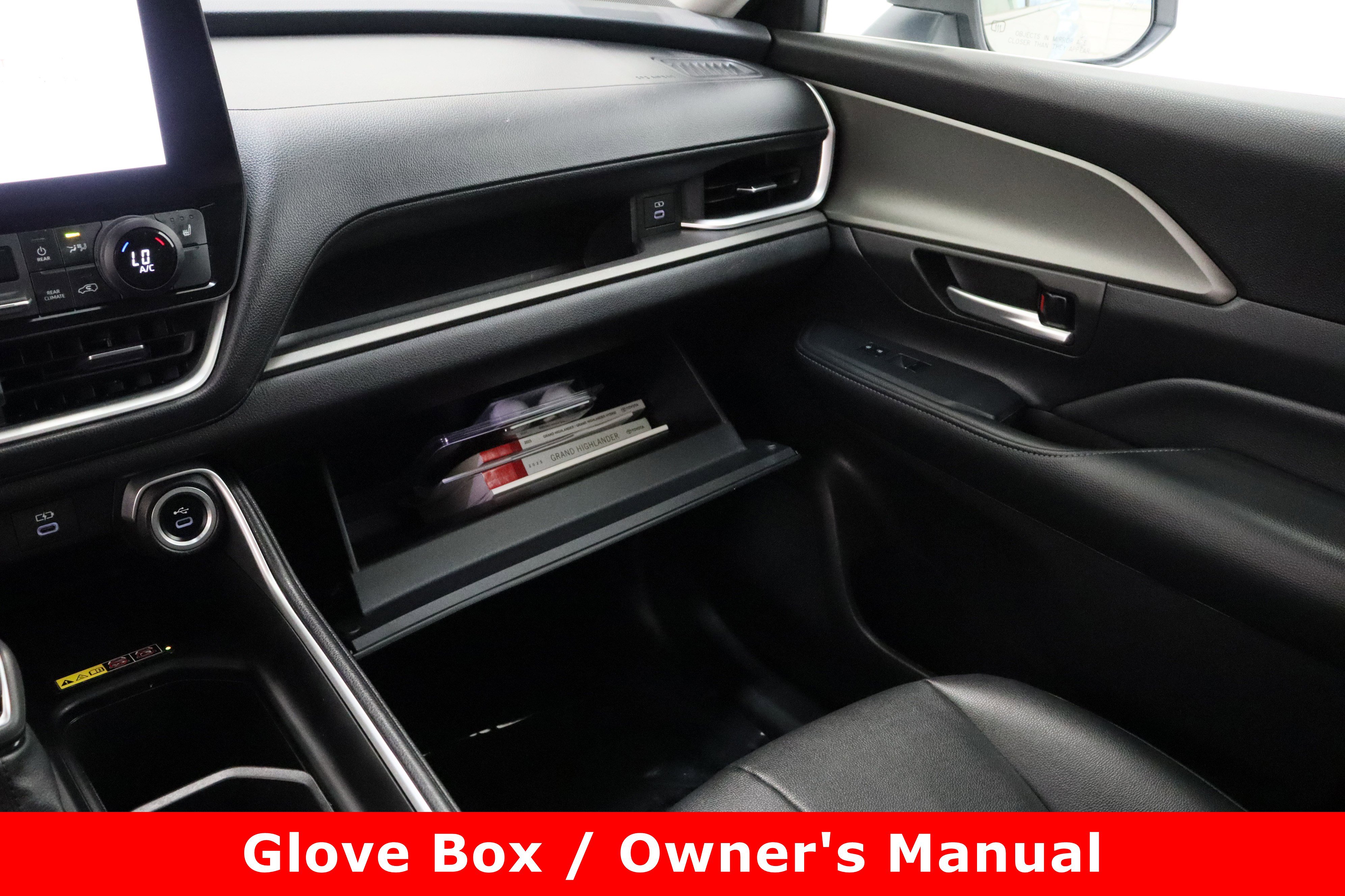 Certified 2025 Toyota Grand Highlander AWD image 24