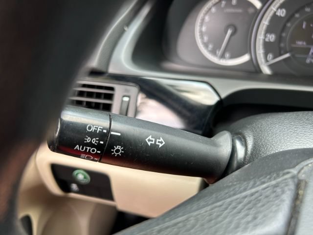 Used 2017 Honda Accord LX image 23