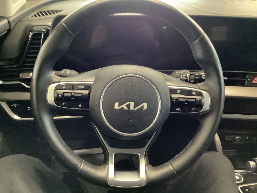 Certified 2023 Kia Sportage EX AWD/4WD image 10