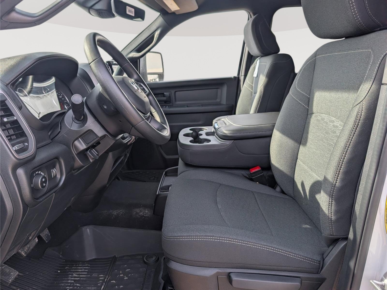 New 2026 RAM 3500 Tradesman AWD/4WD image 11