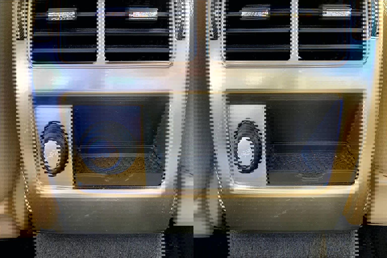 Used 2013 Jaguar XF 3.0 image 33