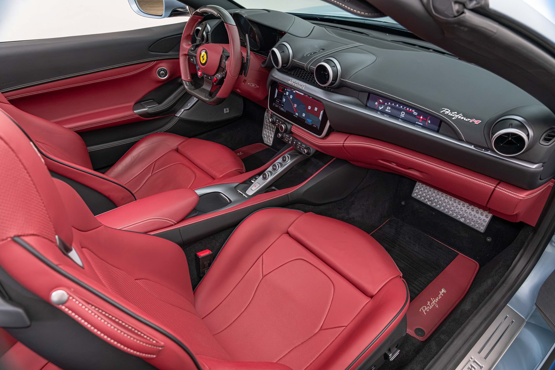 Certified 2023 Ferrari Portofino M RWD image 31