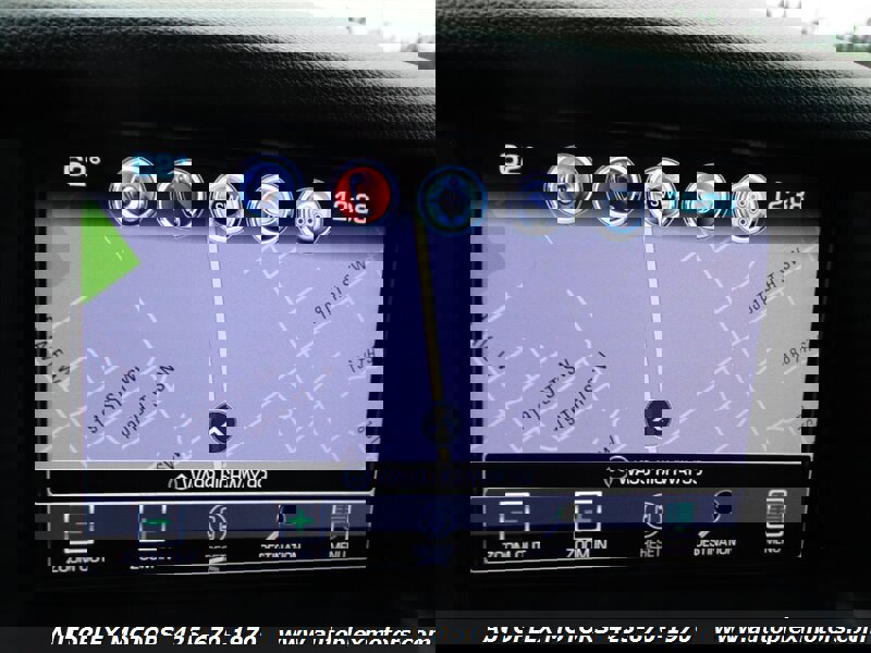 Used 2018 Chevrolet Suburban Premier image 26