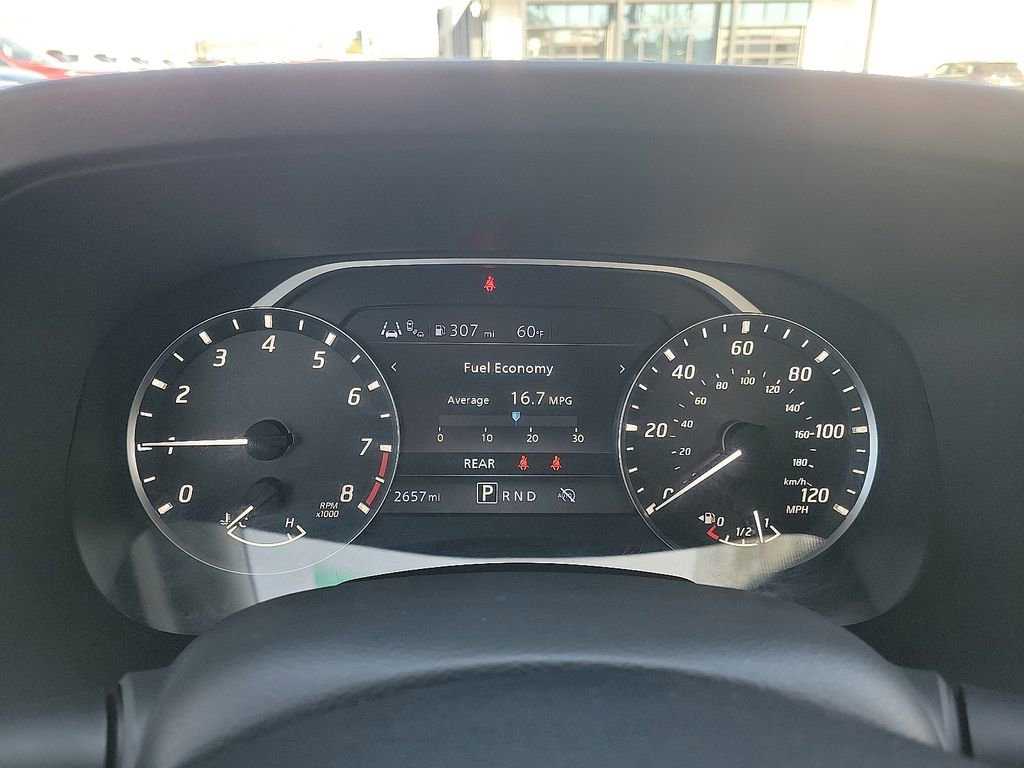 Used 2025 Nissan Frontier SV image 13