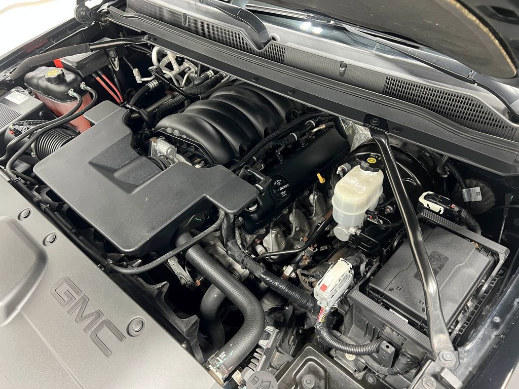 Used 2018 GMC Yukon SLT w/ Premium Edition image 34