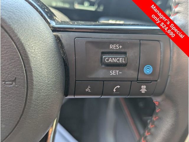 Certified 2025 Nissan Kicks SR image 20