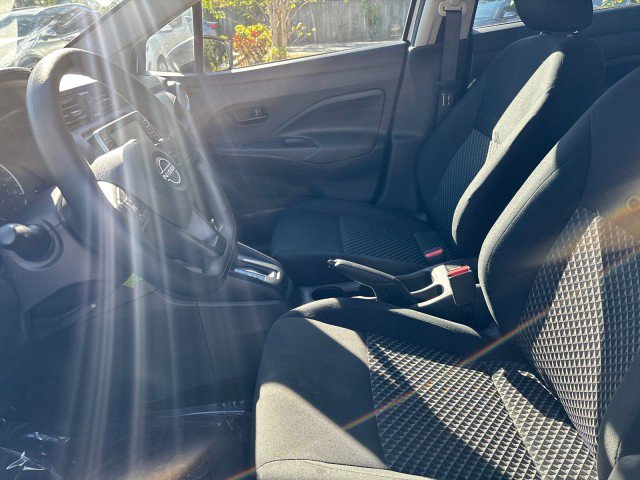 Used 2024 Nissan Versa S w/ Trunk Package image 10