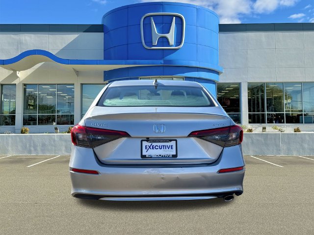 Used 2023 Honda Civic Sport image 3