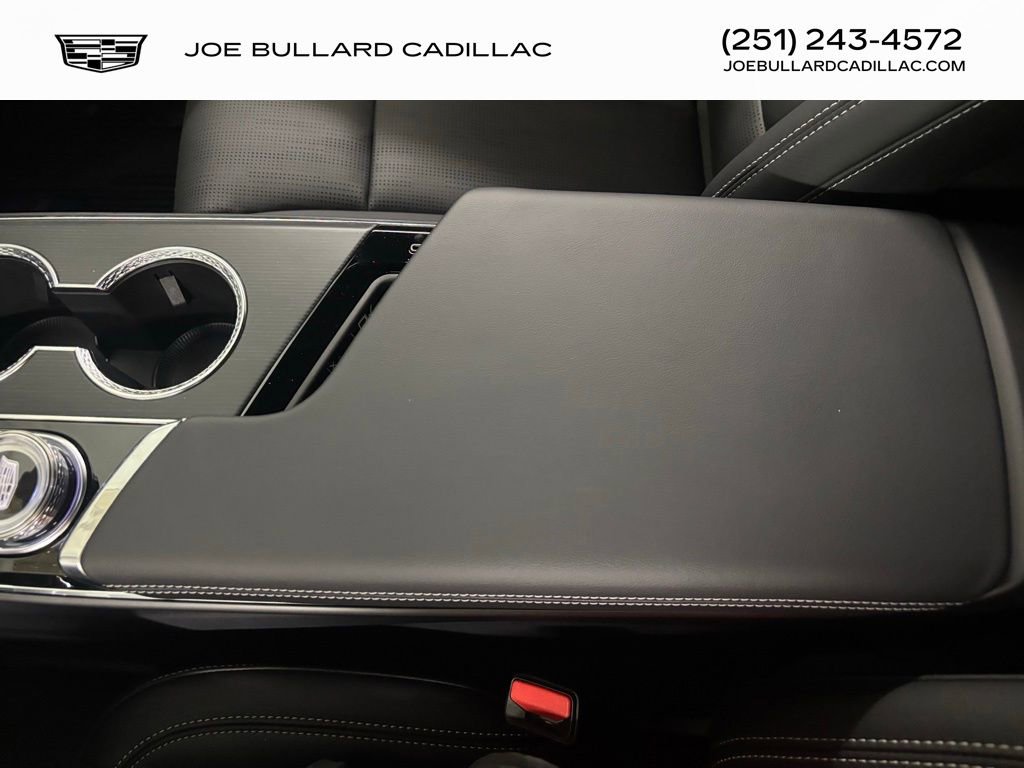 New 2026 Cadillac Lyriq Luxury w/ LPO, Floor Liner Package image 23