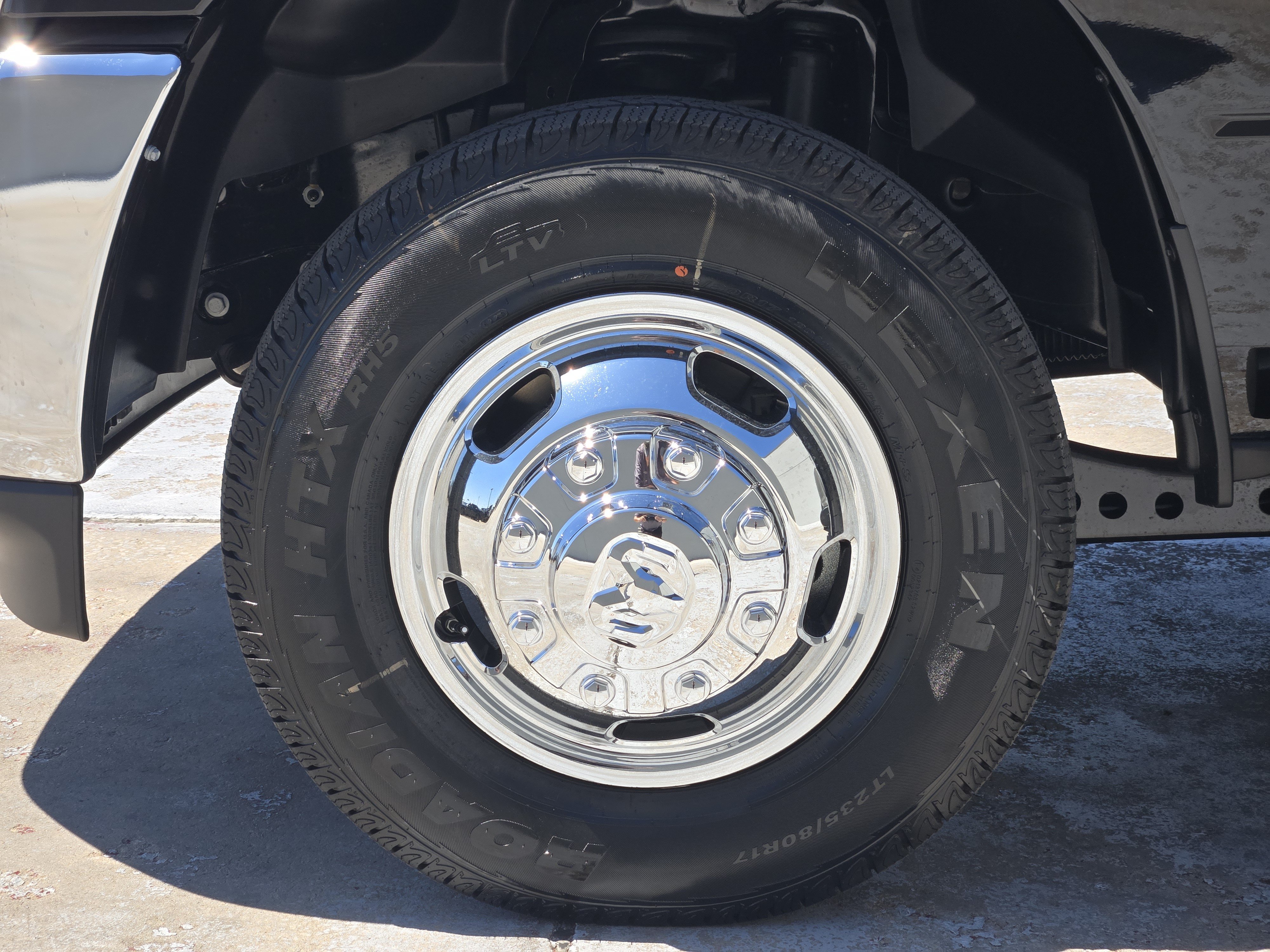 New 2026 RAM 3500 Tradesman AWD/4WD image 10