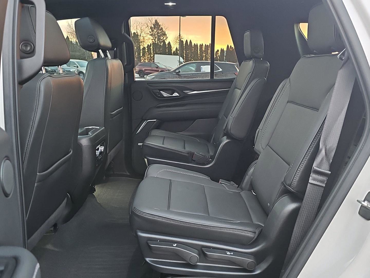 Used 2022 GMC Yukon Denali image 27