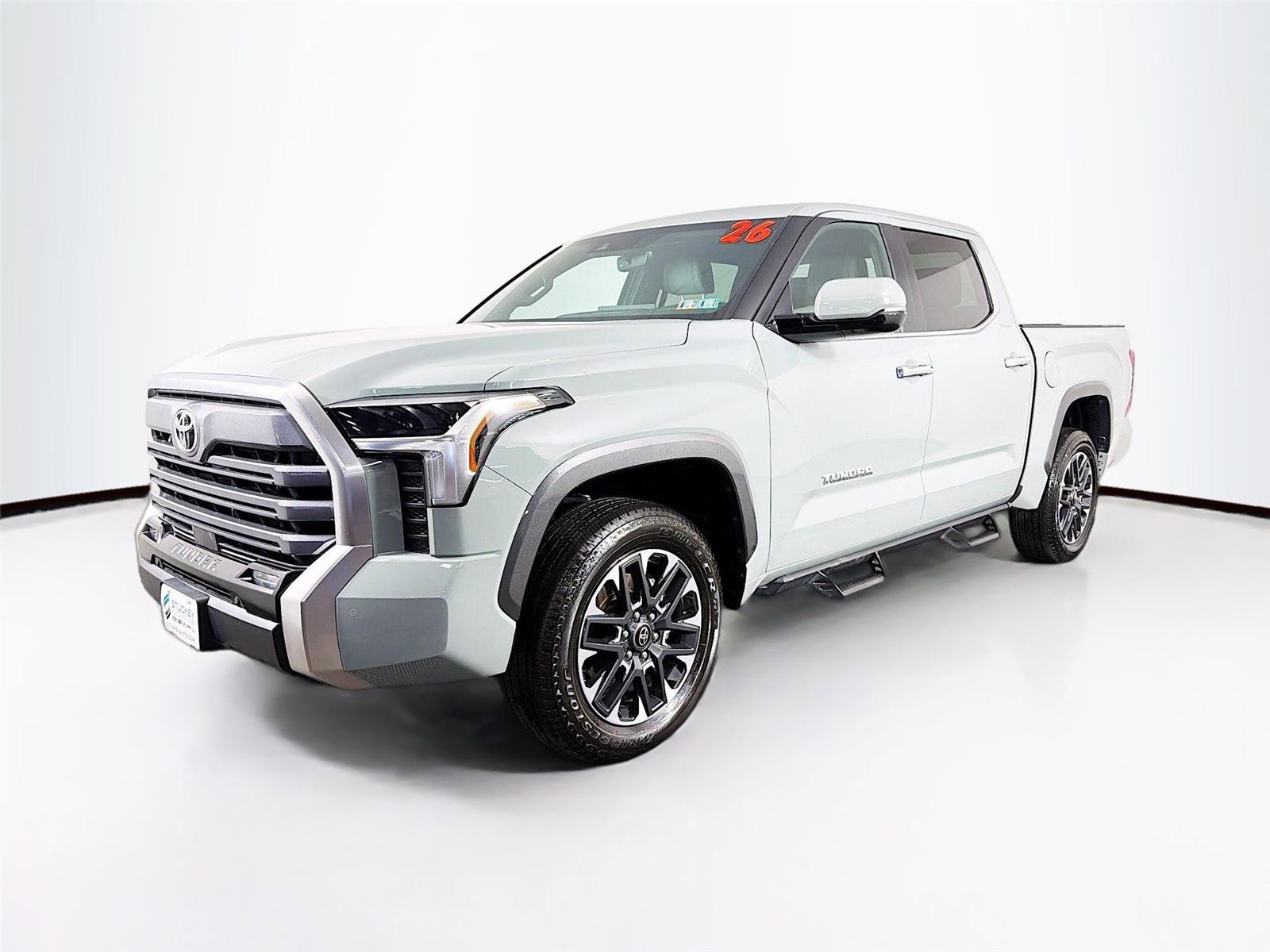Used 2026 Toyota Tundra Limited AWD/4WD image 3