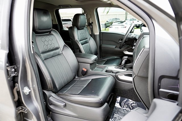 Certified 2024 Nissan Frontier SL w/ Technology Package RWD image 19