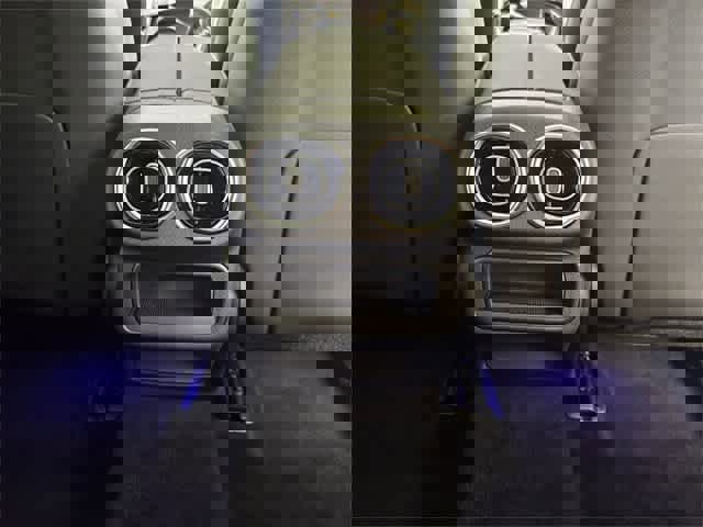 Certified 2025 Mercedes-Benz GLC 300 4MATIC image 36