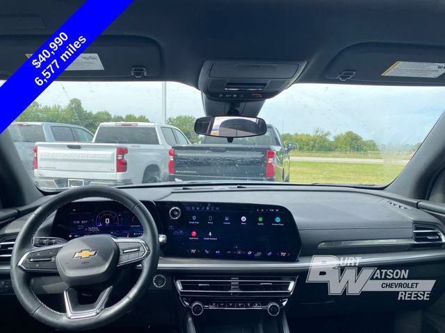 Used 2025 Chevrolet Traverse LT w/ Sun and Wheel Package AWD/4WD image 15