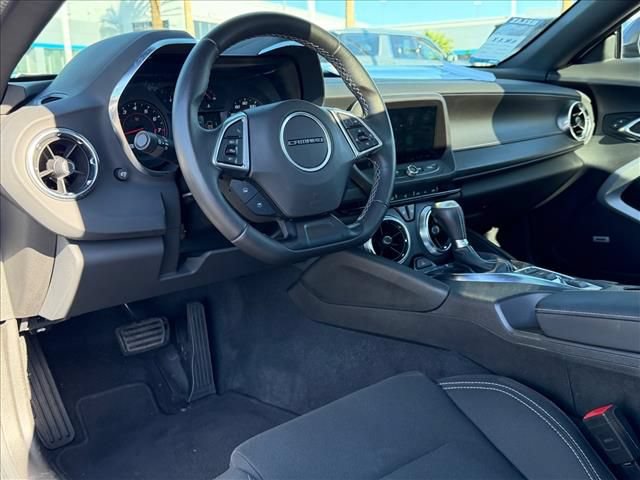 Certified 2022 Chevrolet Camaro LT w/ Technology Package RWD image 9