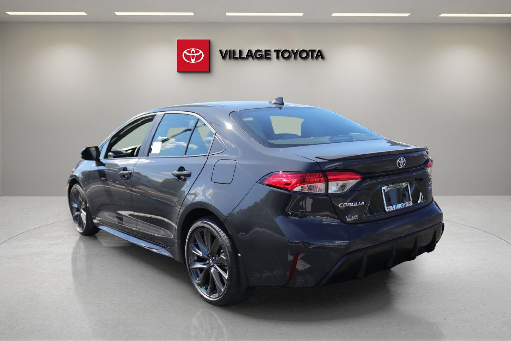 New 2027 Toyota Corolla SE FWD image 3