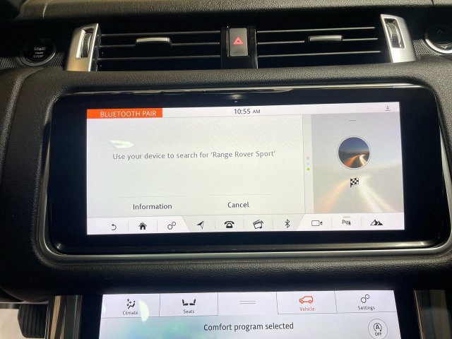 Used 2018 Land Rover Range Rover Sport HSE AWD/4WD image 23