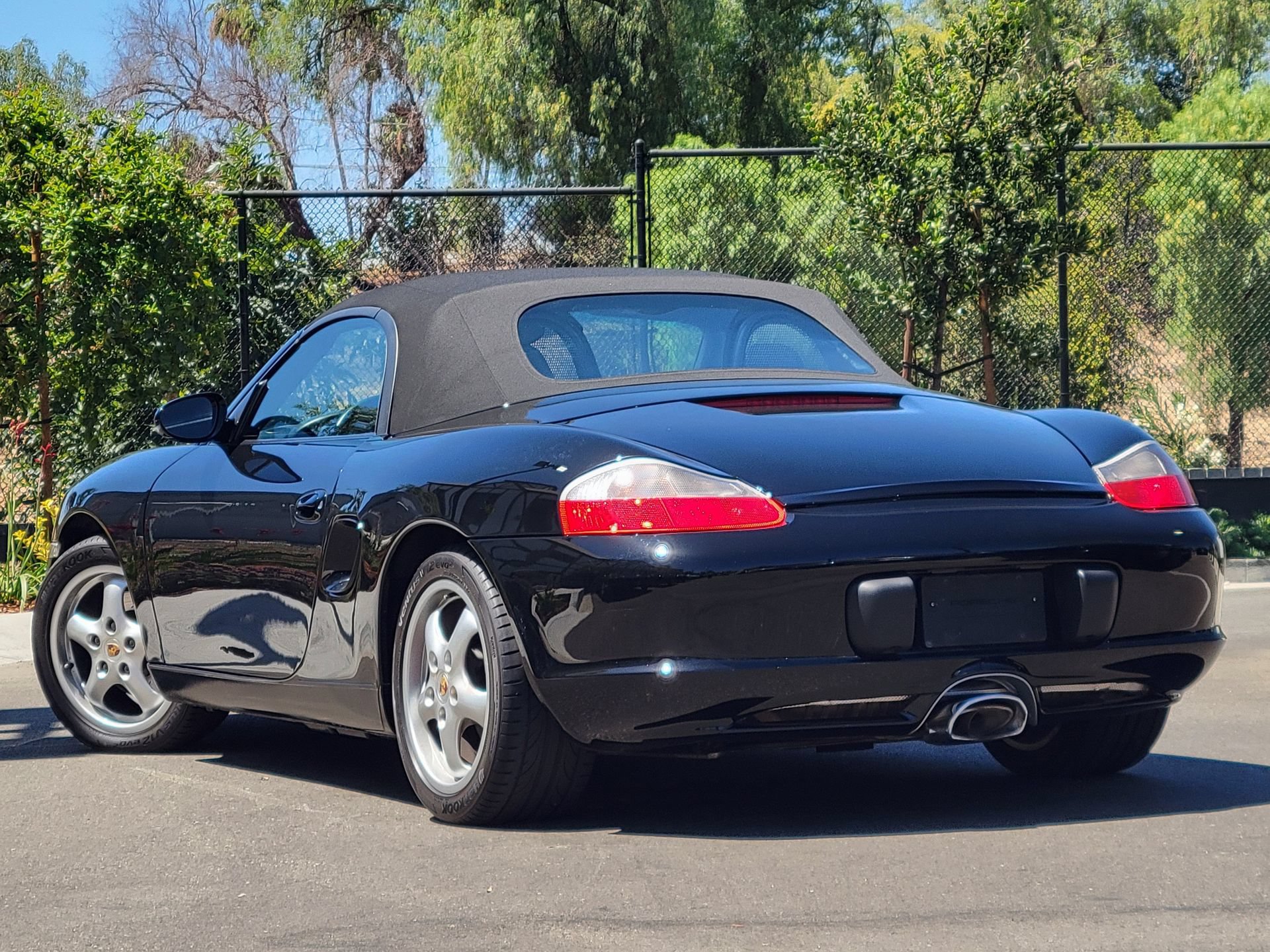 Used 2000 Porsche Boxster RWD image 3
