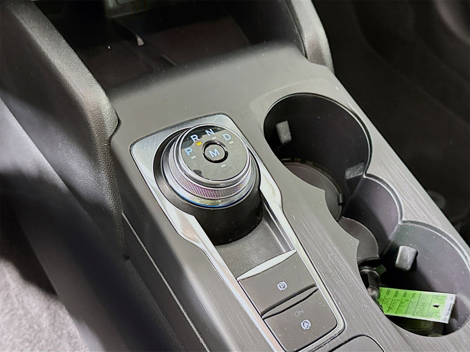 Used 2020 Ford Escape Titanium image 14